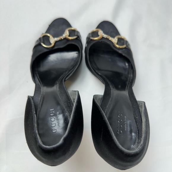 Gucci 🔥🔥 Black Women's Shoes with Gold Accents Size 9 1/2 - Picture 11 of 12